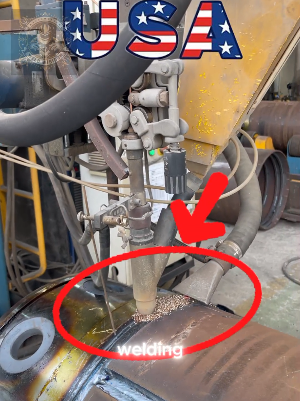 This hidden ARC pays big money 💰  #sawwelding #weldingusa #highpaidwelders #fluxwelding #industrialwelding #welding 