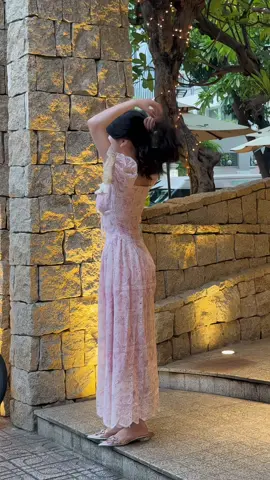 Iu màu hồng  #xhuong #xh #tiktok #vayxinh #thoitrang #homnaymacgi #thoitrangcongso #viral #trending #homnaymacgi #trend #LearnOnTikTok #phoido #xhtiktok #style #quanao #fashion #outfit #fyp #foryou #thoitrangtiktok 