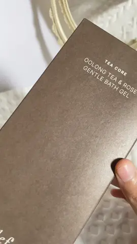 Bath gels as soothing as ASMR. You should try it. Seriously #teacore