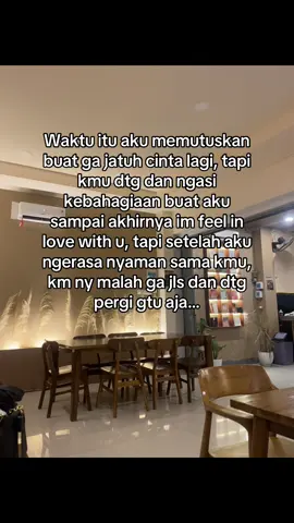 Dan skrng kita hanya menjadi penonton story :( #sad #backburner #fyp #fypage #fypシ゚viral 