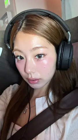 my 3 min “no makeup” makeup look✈️🤍 *no filter 