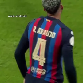 Madrid owner 🦍🇺🇾#araujo #fyp #football #theartofdefending #championsleague #defense #laliga #barcelona #defence #viral #realmadrid 