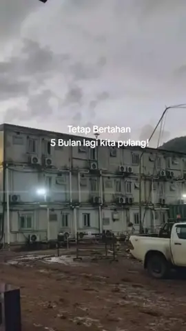 Tetap semangat 💪#fypdamage #fypシ゚viral🖤tiktok #fyppppppppppppppppppppppp#fypシ゚viral🖤tiktok #anakrantau 