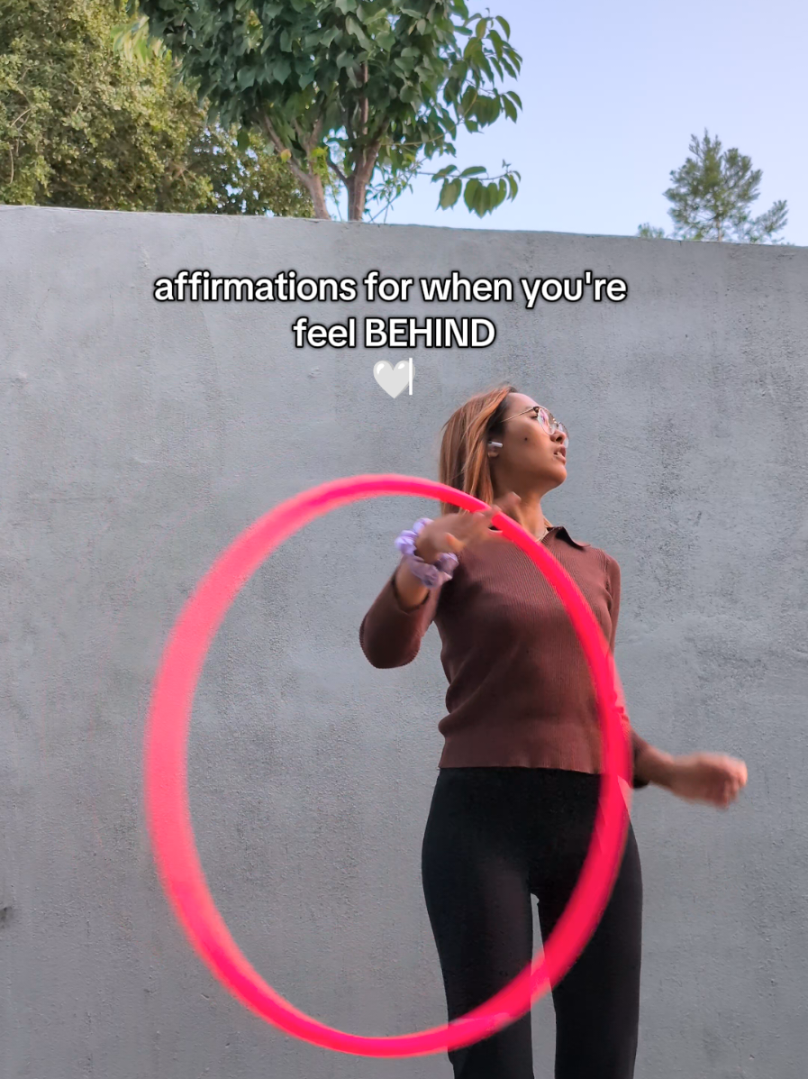 little reminders for you today ❤️  ✨ sometimes when I don't get the moves right, I feel like I can't learn it. But I'm also learning to treat myself with kindness and compassion 💅🏽  -> as YOU all should tooo. . . #hoolahoop #creatives #affirmations #fypシ #littlereminders #imperfection #loveyourself 