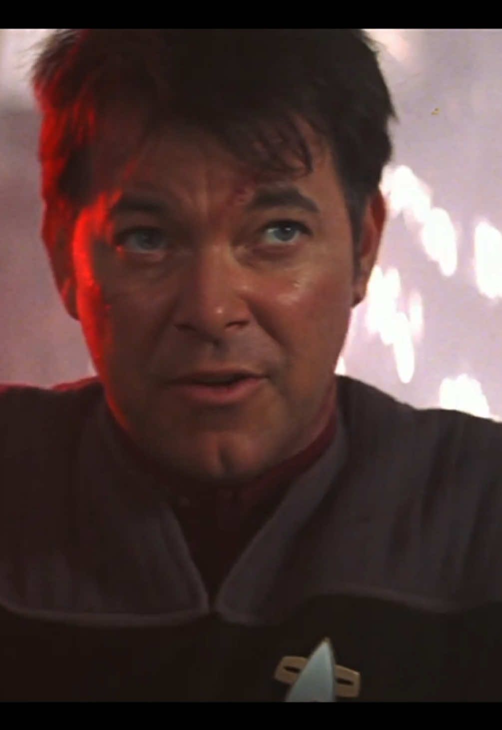 terrible movie, hilarious commentary pt 15 - Riker with his hair messed up #startrekthenextgeneration #startrektng #tng #startrek 