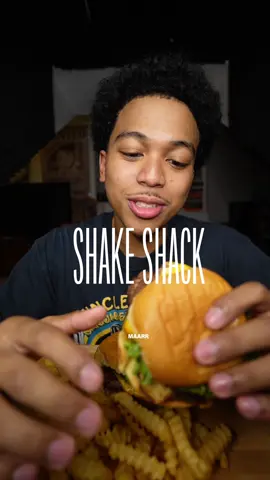 Shake Shack Mukbang 🔥😛 @SHAKE SHACK #mukbang #mukbangvideo #foodvideo #Foodie #shakeshack #eatingasmr #asmr #viral #foodasmr #asmrsounds #eatwithme #foodtiktok 
