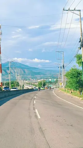 Final Voulevard Constitución  #sansalvador #carreteras #elsalvador #clásicos #fredyzelada #turismo 