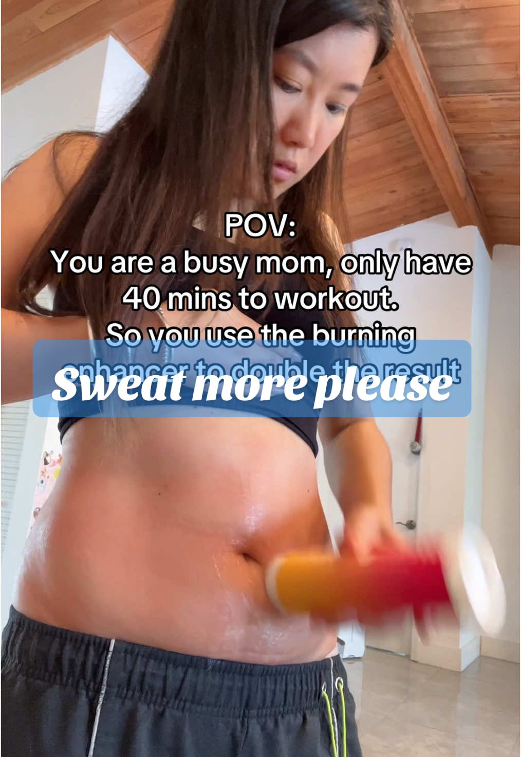 Time is limited, but the result is doubled. #sweetsweat #sweetsweatwaisttrimmer #workoutroutine #momworkout 