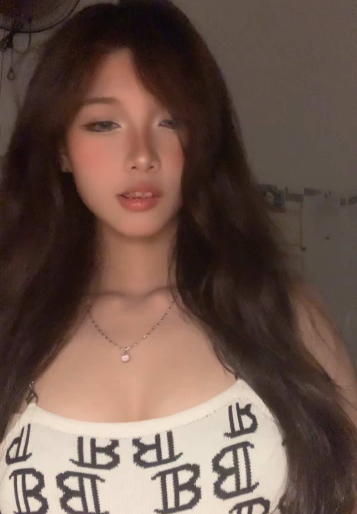Chấm . #xh #xhuongtiktok #trend #make #fypage 