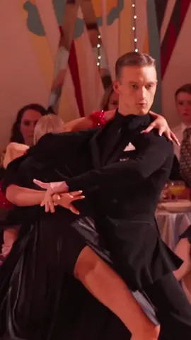 Wait till the end for a suprise…💃🏻🖤❤️ #dance #ballroom #tango 
