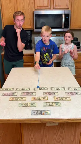 Sticky Hand Slap Game 💰 #game #family #challenge 