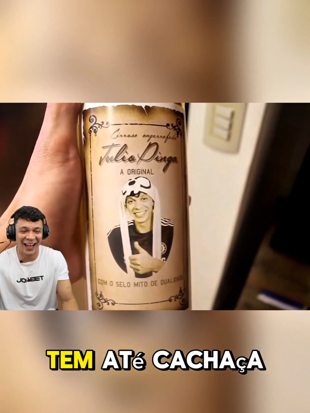 Julio Cocielo reagindo a como era a casa dele antigamente #cortes #reaction #engraçado #Vlog 