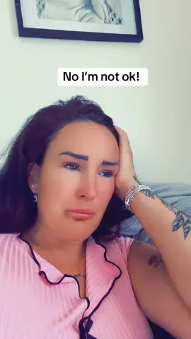 Sometimes it just gets to much! Endometriosis is not just a bad period, it’s so much more. It effects your mental health as feeling so unwell on a daily basis plays havoc with your emotions 😢 #fyp #igotthis #chronicpain #endometriosis #chromicpain 
