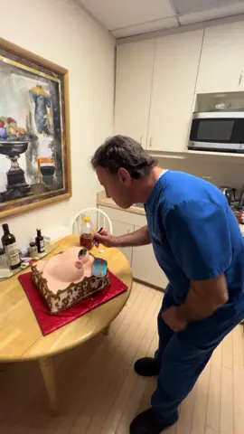 A day in the office #drgarthfisher #garthfisher #plasticsurgery #plasticsurgeon 