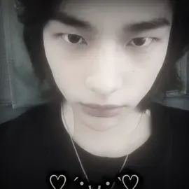 Who is back????#lanya_hyunjin #lanya_jimin #lanya_jennie #lanya_felix #lanya_top #fyppppppppppppppppppppppp #fypシ゚ #foryou #fyp #hyunjin #straykids 