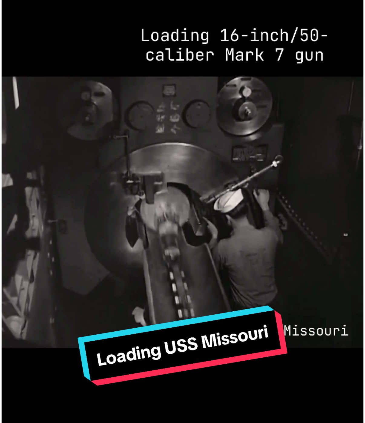Loading demonstration with dummy shell and propellant of a 16-inch/50-caliber Mark 7 gun on USS Missouri #battleship #ship #uss #missouri #usa #navy #fyp 