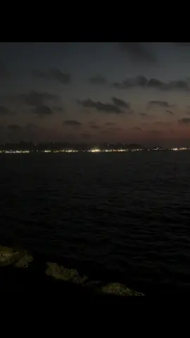 وسبنا كل الناس 😔✨                                                      #sea #sunset #amrdiab #alexandria #egypt #explore #fyp #طلبة_مصر #palestine #عمرو_دياب 