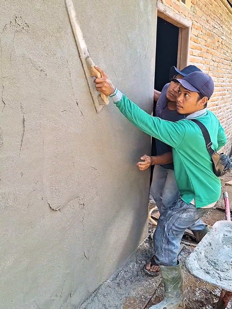 Skillful Experienced Workers 🧠👷📈 #experienced #skills #worksmart 