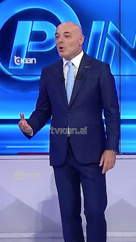 Fevziu rrëfen takimin rastësor me një nga krerët e Ndrangheta-s: Po ecja nëpër Qerret … Videon e plotë e gjeni në kanalin e YouTube ▶️ RTV KLAN #TvKlan #Opinion #BlendiFevziu