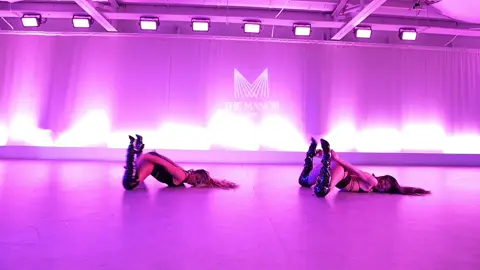 Still on a high from this moment 🖤 So lucky to have @Nina Li in London all the way from Canada — thank you for sharing your fire, your creativity, and for cooking up this WILD combo with me! Creating this together was so much fun, and the energy in the room was honestly next level. Can we do it all over again already?! 😮‍💨🔥 Big thanks as always to @The MANOR LDN 🩷 Matching in our @VAMP HEELS 👠 #heelsdance #heelschoreography #heelsclass #heelstricks #heelsclasslondon #fyp  @Timbaland 