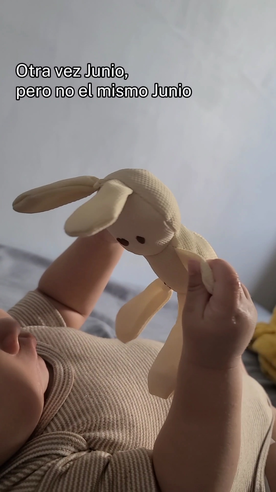 Otra vez vuelve a ser Junio, pero ahora es muy diferente ✨️🤎🐇✨️ #CapCut #baby #Junio#memories💫❤️ 
