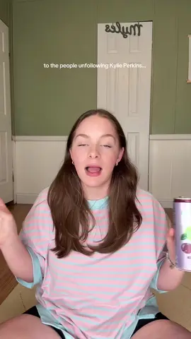 if you unfollowed kylie perkins… I volunteer as her replacement and I won’t even yell at you! 😙 #sahm #momcreator #conservativetiktok #kylieperkins #momcontent #maga #conservativesunite 