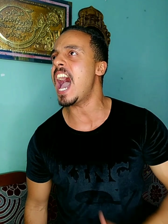 الرد على @_dark__x اصحى ياعم مش عايز ازعق الناس نايمة 😂#ابو_صوت_عالي 
