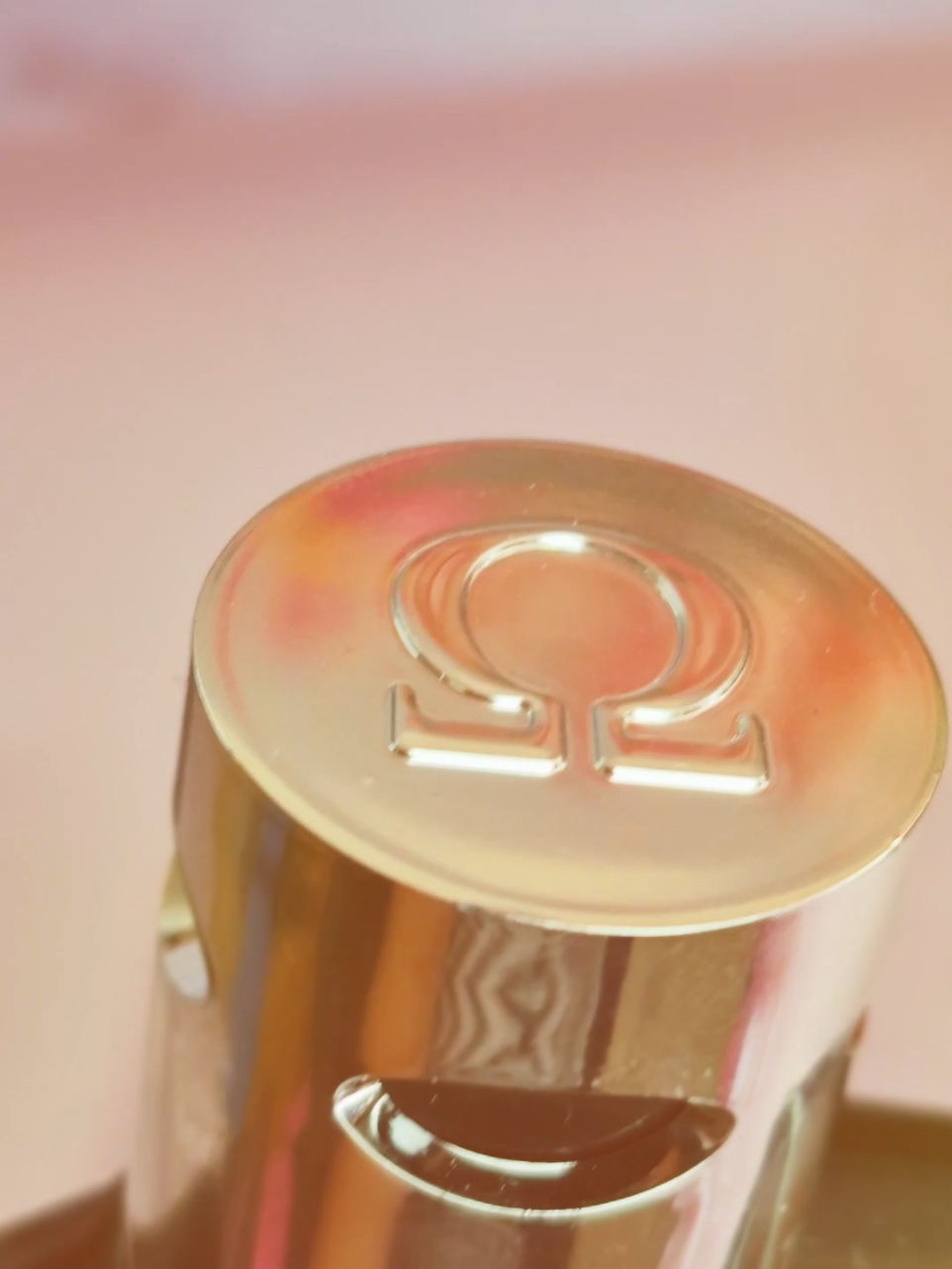Un aroma herbal-cítrico, intenso y provocador. 🌙 Diseñado para la noche. Hecho para destacar. 💥 Intensidad: 5/5 #OHM #OhmBlack #Yanbal #consultoradebelleza #ventaporcatalogo