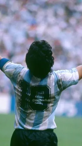 O jogador mais idolatrado do esporte #maradona #diegomaradona #fyp #futebol 