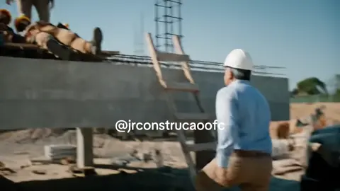 Dormindo na obra. 