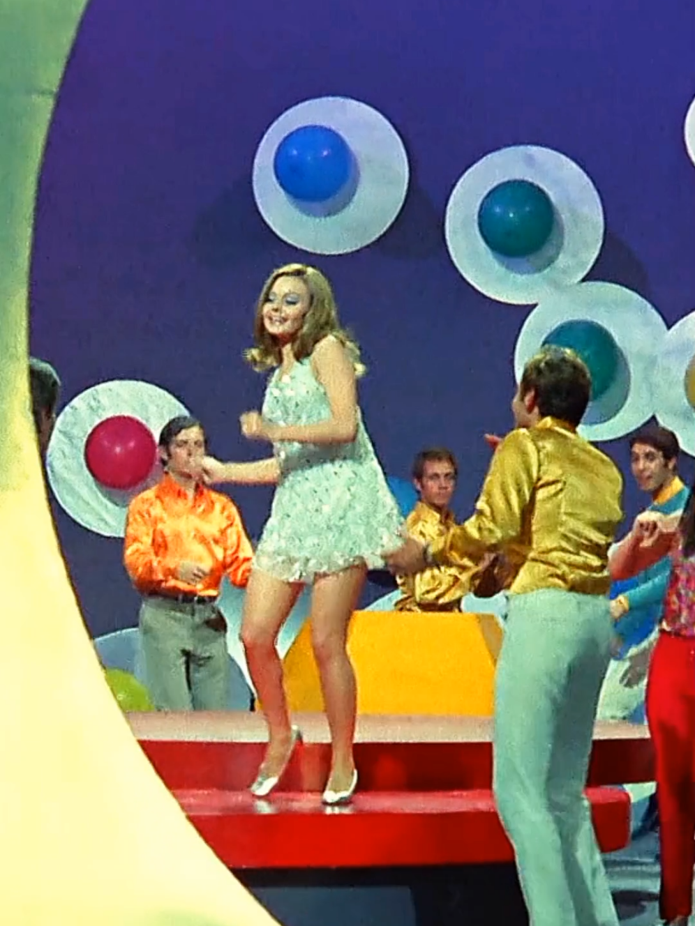 #AmorEnElaire ✨💗 #1967 #rociodurcal #peliculas #musica #60s #fyp #fypシ
