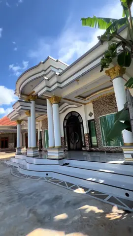 Engkok andik Roma riah ben lakeh skrg..tak epalakoh tak bnyak penta 🥰 mon ben se lambek alakoh sarah bnyak penta..andik roma lekah karo cekak manceng benyak tunging 🤣🤣🤪👈🏿#videoviral #maduraviral #foryou 