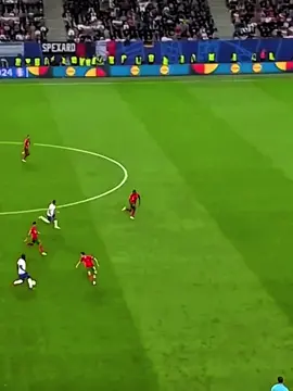 Mbappe vs Nuno Mendes speed #speed #tocdo #mbappe #kilyanmbappe #nunomendes #💨 #🌪 #⚡️ #football #footballteam #foryou #fypシ゚ #fyppppppppppppppppppppppp #viral #bongda 