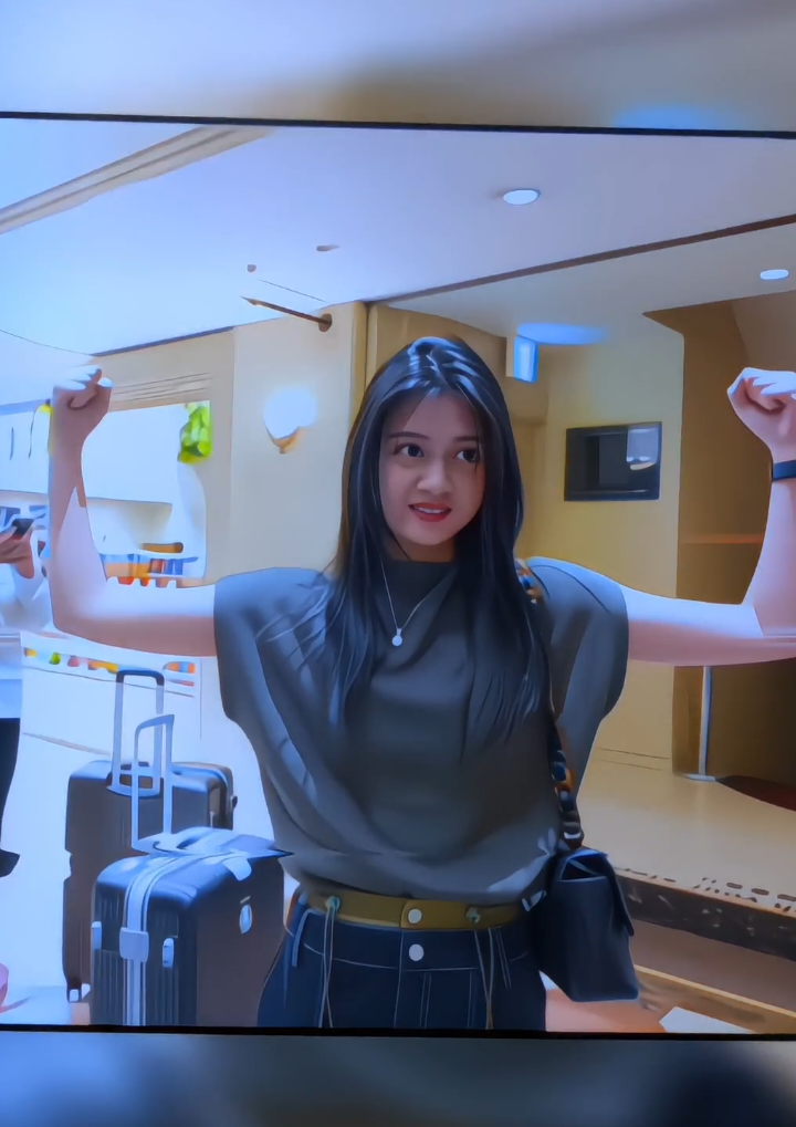 jail banget tuh tangan 🗿🍷🪽 . #christyjkt48 #jkt48 #fyp #xyzbca #7vacant 