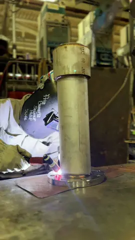 #fypシ゚viral #fyp #xybca #foryou #日本 #kenshuseijapan🇮🇩🇯🇵🎌 #tokuteiginou #welding #weldernation #welderslife 