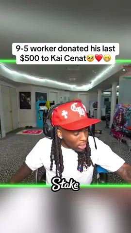 9-5 worker donated his last $500 to Kai Cenat🥹❤️ w #Kai #kaicenat #twitch #fyp #amp #rayasianboy #bet #work #betawards bet awards red carpet kai cenat kevin hart drusk #kevinhart #druski 