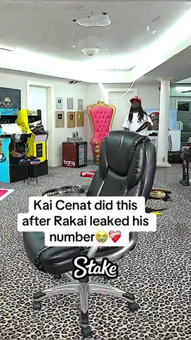 Kai Cenat did this after Rakai leaked his number😭❤️‍🩹 #Kai #kaicenat #twitch #fyp #amp #rayasianboy #bet #betawards bet awards red carpet kai cenat kevin hart drusk #kevinhart #druski #rakai 