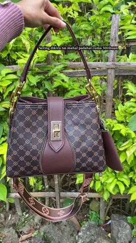 Warna lain cek keranjang✅ #taswanita #bag #shoulderbag #slingbag #taskekinian #tasselempangwanita #tasmurah #fashion #foryou #fypage 