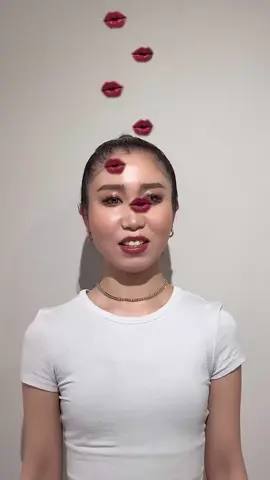 Try these face filters! Mash your face, drop lips, and go viral with friends! 😜👇 #ViralChallenge #FunnyFilters