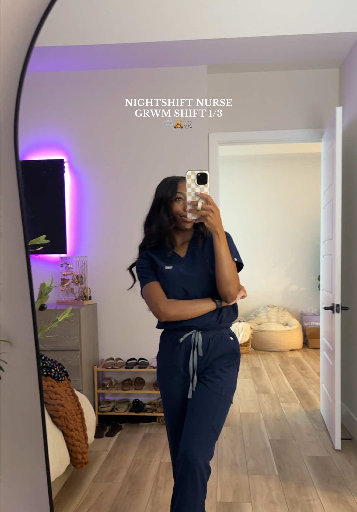HAPPY THURSDAY 🫶🏽#nightshiftnurse #nightshift #12hourshift #nursesoftiktok #nursetok #nurselife #nursestudent #nursingschool #nursingstudent #nursingjourney #grwmroutine #creatorsearchinsights @wearfigs 