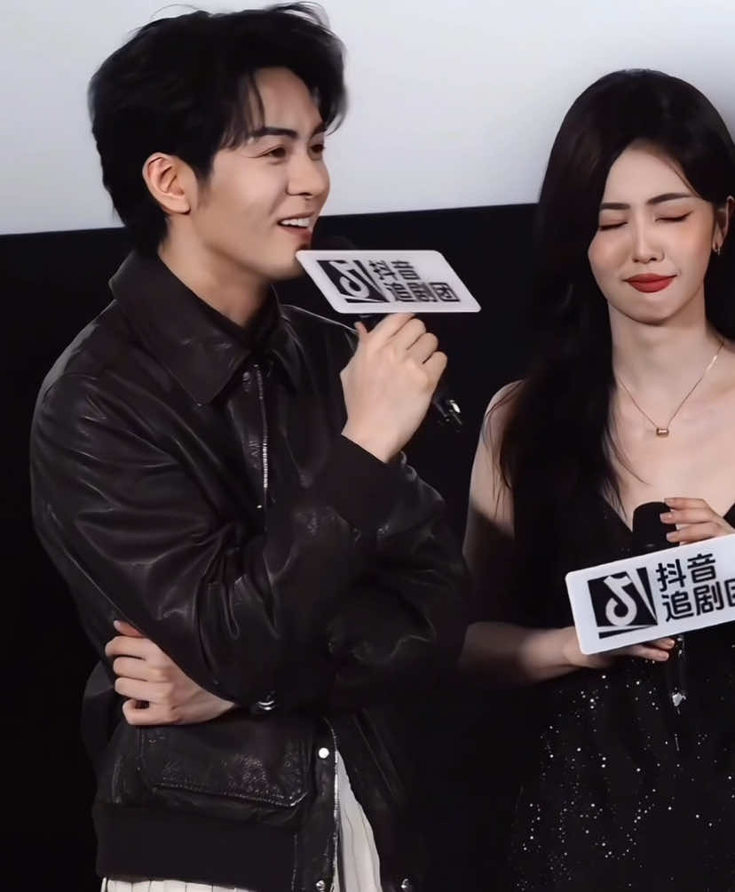sekilas waktu bapak & ibu compliment each other — #zengshunxi #josephzeng #bailu #linjiangxian #cdrama #feud #feud 