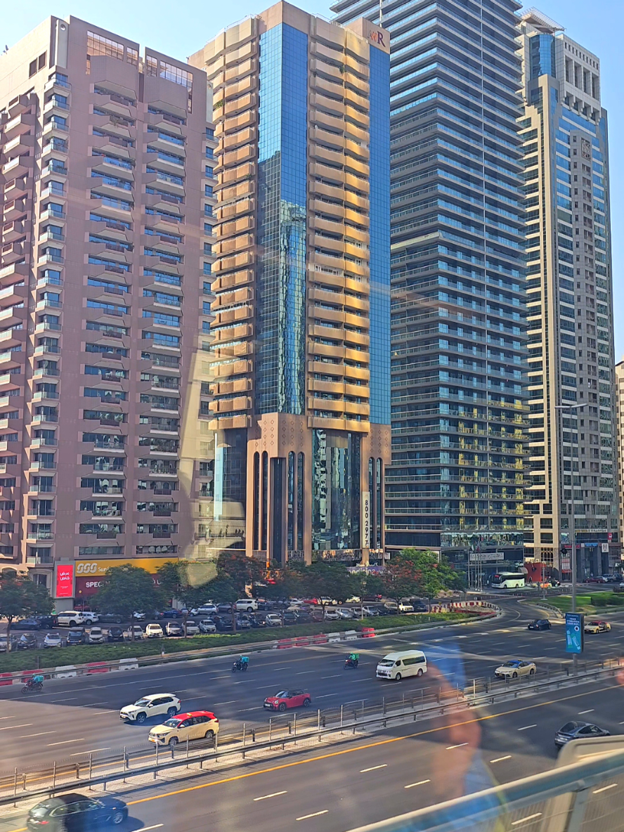 Amazing and Incredible Skyscrapers in Dubai #foryou #4kdubai #foryoupage #foryourpage #500k #viralvideo #tiktok #viral ###fyp #fyp 