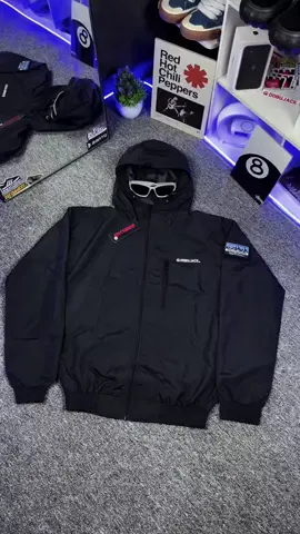 Rekoemndasi jaket gorpcore dobujack #jaket #jaketparasut #jaketoutdoor #jaketgunung #jaketmurah 