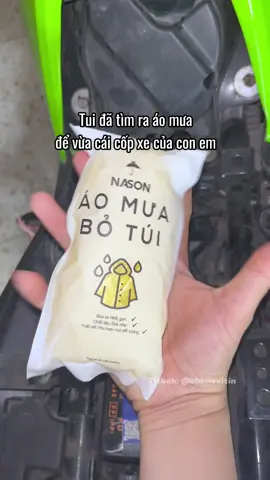 Áo mưa tui tìm kiếm bấy lâu nay #aomua 
