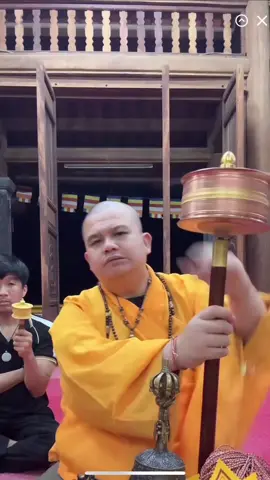 Móp đầu thầy rồi 🤣🤣 #thichkhaiquang #fanthaythichkhaiquang #suthaylivestream #thichkhaiquang89 #viral #chuathachlong 