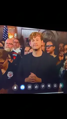 Super douchey sign language guy making it up as he goes #senator #jasminecrockett #fyp #ice #immigrants #lariots