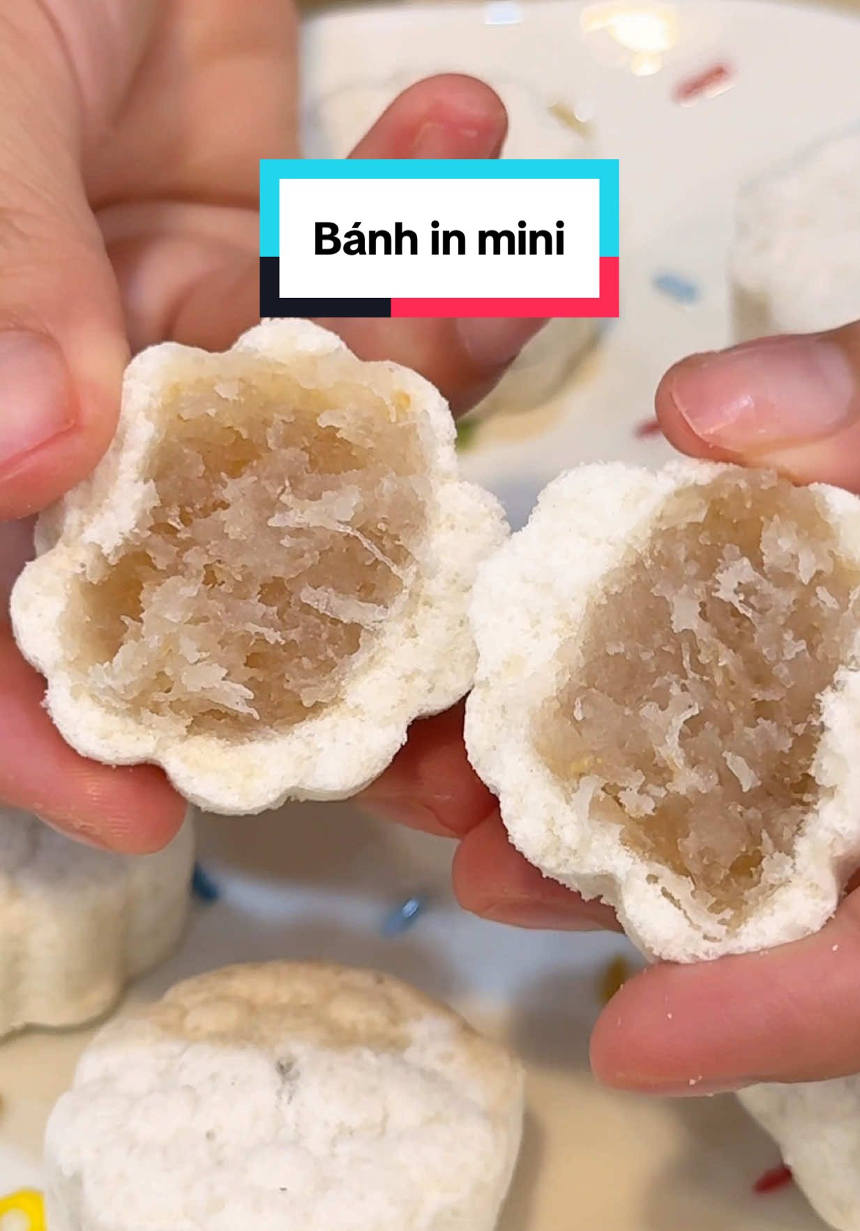 Bánh in nhân dừa non dẻo mà thơm #meberyne #review #food #mukbang #banhinnhanduanon #banhinmini #huutaicake 