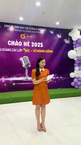 Xin chào các bạn nhỏ đáng yêu#mcchuyennghiep #cothuymc #chưangongvagiongdiaphuong #giaoduc #dothuthuy #cogiao # 