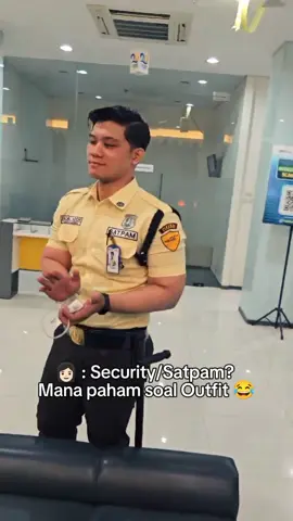 Mana mungkin yoo lek 😅😜 #satpamindonesia #satpamindonesia #satpam #satpambank #satpamganteng #satpamviral 