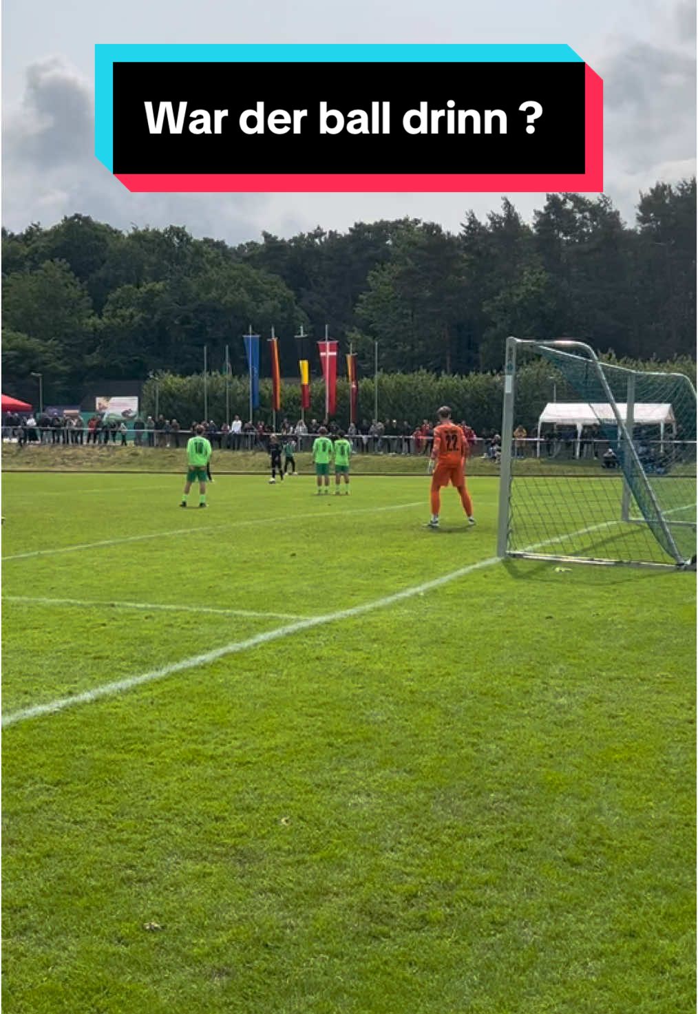 210k ? 💙  #tor #vflwolfsburg #quepasalocos #julivanrodriguez #fussballvideos #fussballtiktok #nachwuchsfußball #nachwuchsspieler #bwhollage #Soccer #fußball #footballtournament #fussballvideos  #CapCut #pfingscup #shakebody